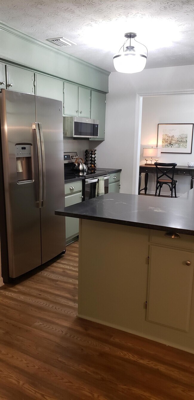 Building Photo - 224 Timberlane Rd