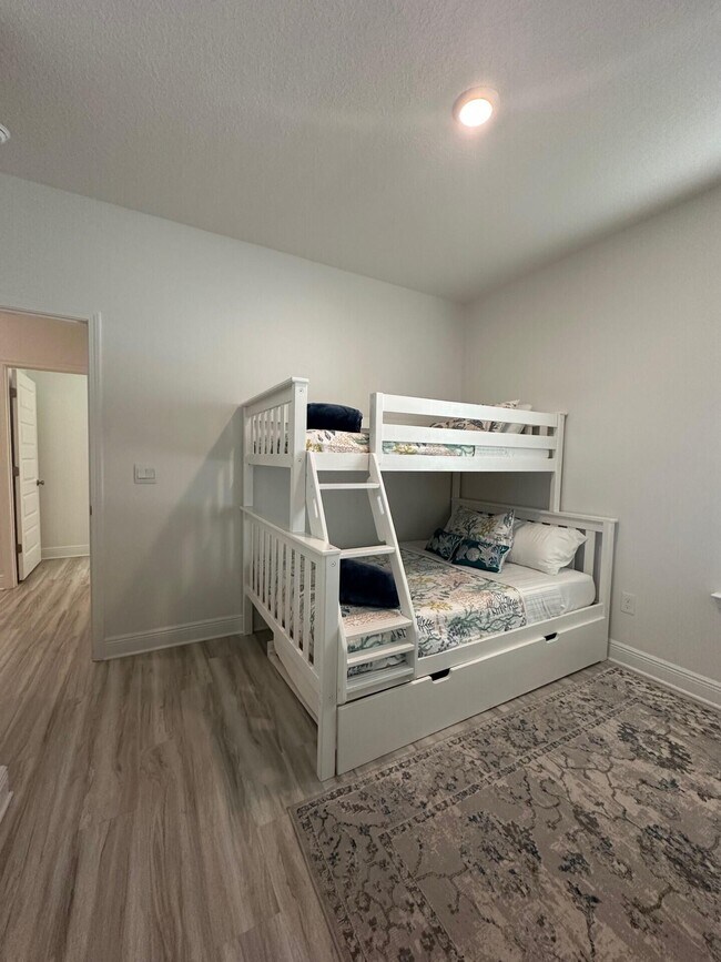 Building Photo - 7 Nest Ln