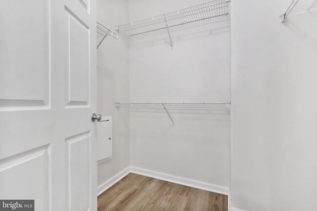 Building Photo - 12925 Centre Park Cir