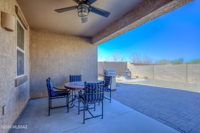 Building Photo - 9116 W Silver Cholla Dr