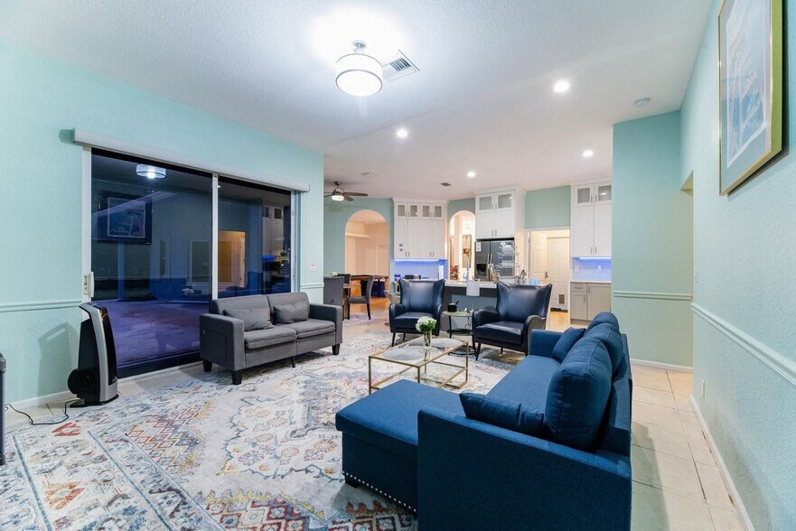 Building Photo - 12855 87th St N