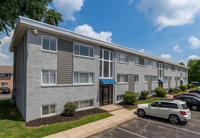 Exterior of 2501 - University Crossing Apartments and Townhomes