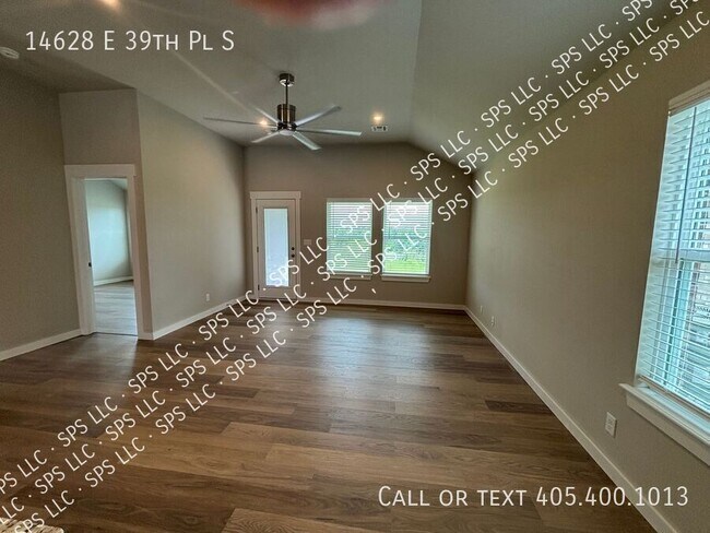 Building Photo - 14628 E 39th Pl S
