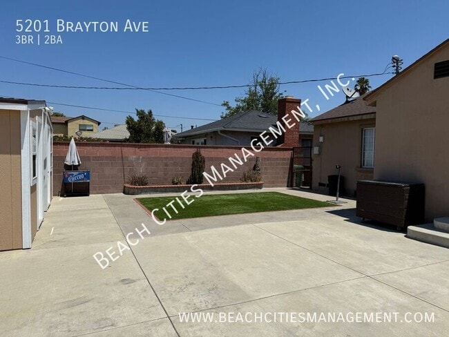 Building Photo - 5201 Brayton Ave