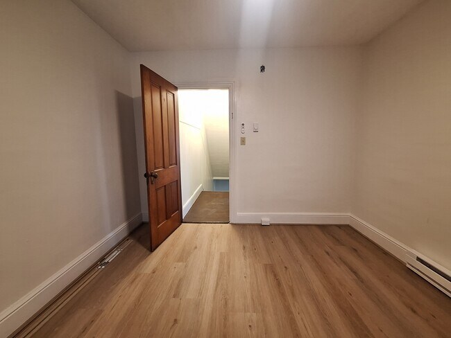 Building Photo - 48 N Fayette St