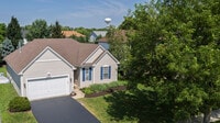 Building Photo - 12220 Peartree Way