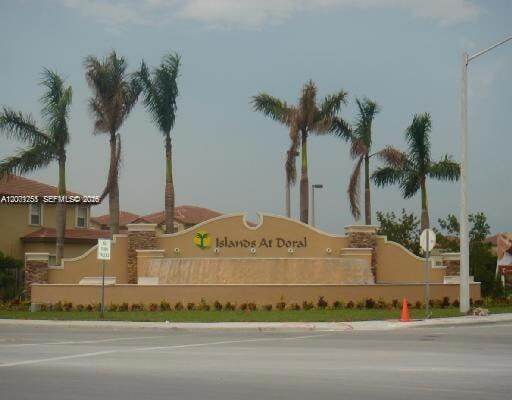 Building Photo - 8041 NW 114th Pl