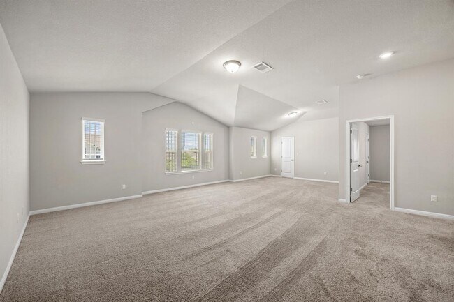 Building Photo - 19004 Quebrada Dr