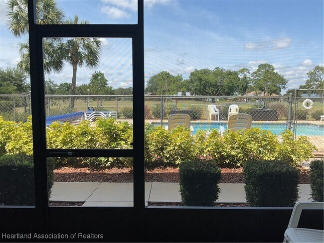 Building Photo - 3641 Edgewater Dr