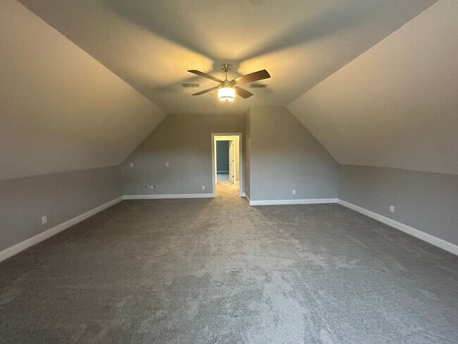 Building Photo - 514 Sapphire Dr