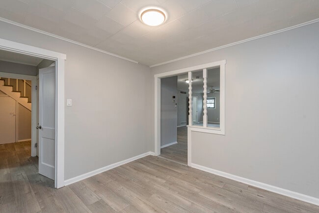 Building Photo - 510 Forest Glen Dr