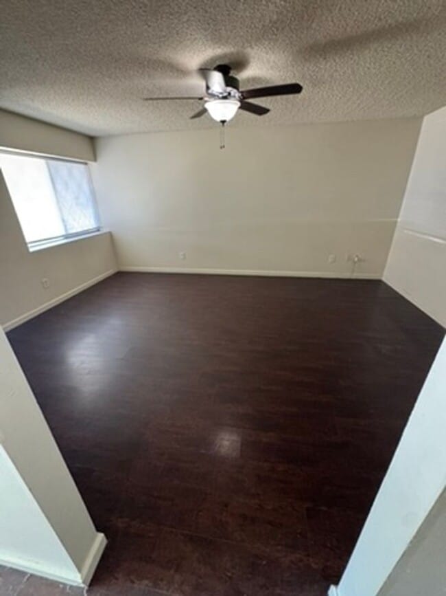 Building Photo - 3233 Colgate Ln