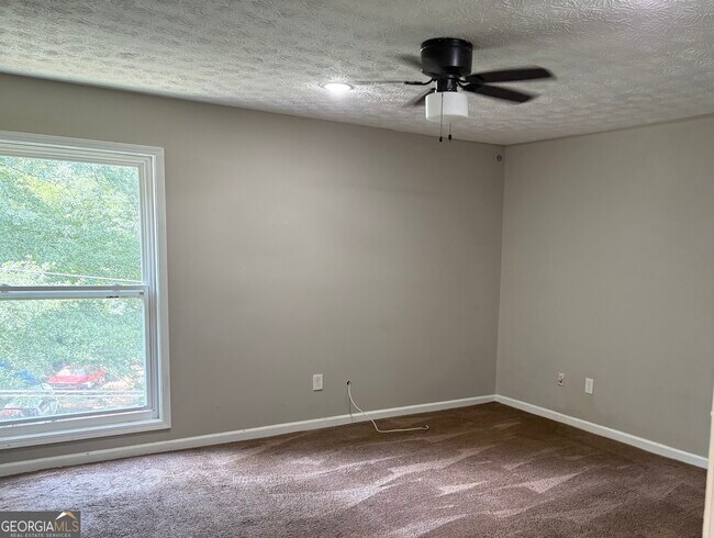 Building Photo - 3193 Abbeywood Dr