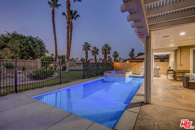 Building Photo - 82580 Yeager Way