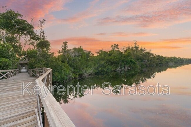 Building Photo - 8560 Heron Lagoon Cir