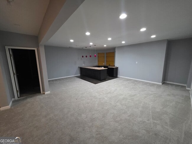 Building Photo - 166 Glen Eagle Way