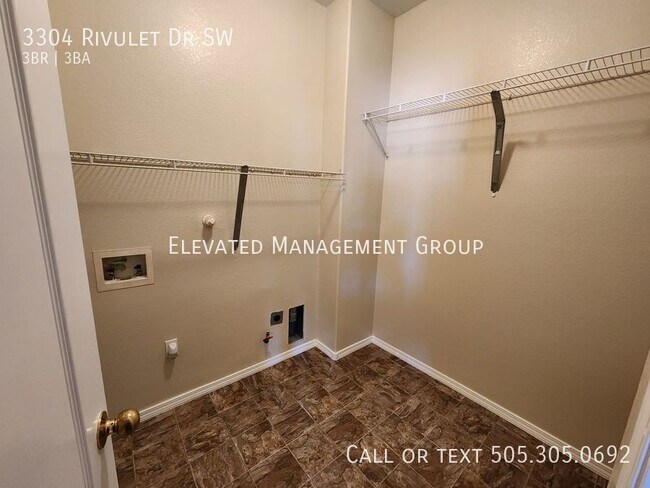 Building Photo - 3304 Rivulet Dr SW