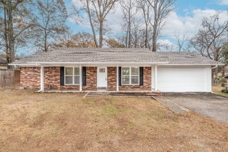 Building Photo - 402 Jefferson St