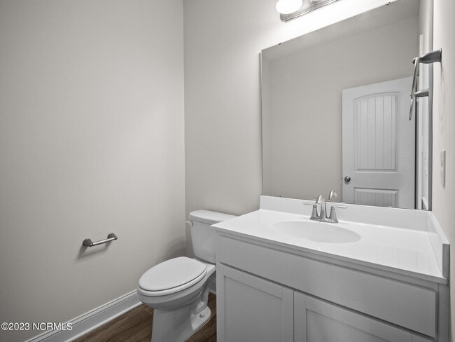 Building Photo - 203 Verrazzano Ln