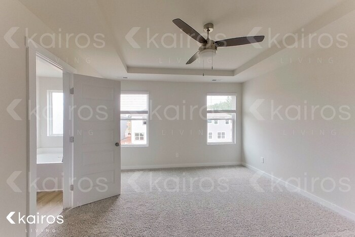 Building Photo - 6402 Upchurch Dr