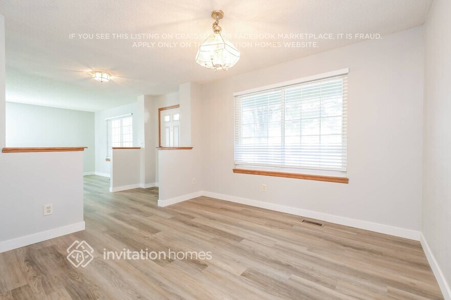 Building Photo - 9928 Garfield Ct
