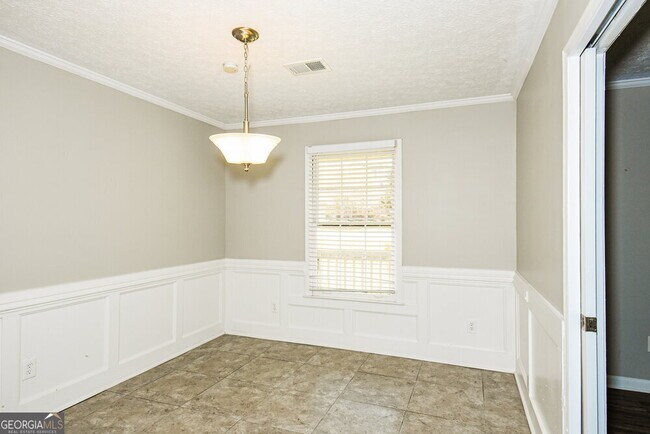 Building Photo - 1622 Blackwell Rd
