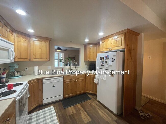 Building Photo - 577 Legacy Ln