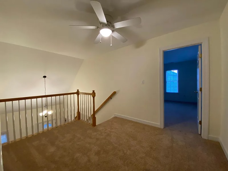 Building Photo - 210 Kelly W Dr