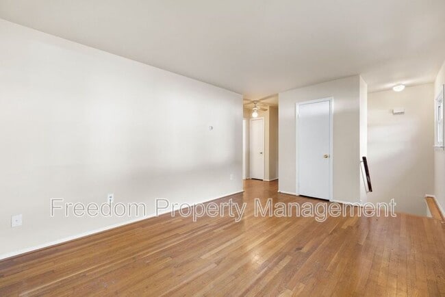 Building Photo - 14309 Fairmont Ct