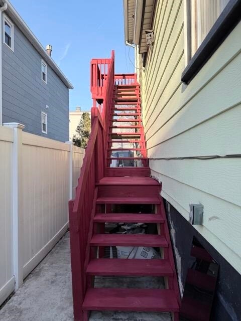 Building Photo - 57 Silver St