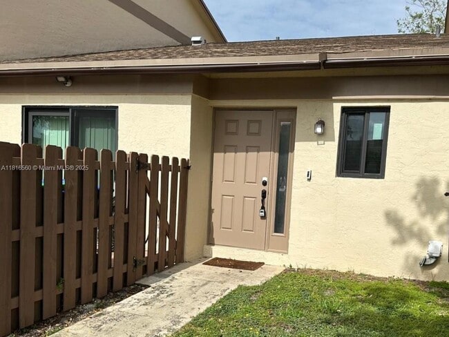 Primary Photo - 2950 NW 106th Ave