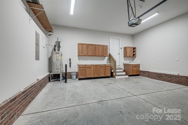 Building Photo - 4624 Waterbell Ln