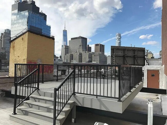 Building Photo - 1 bedroom in NEW YORK NY 10002