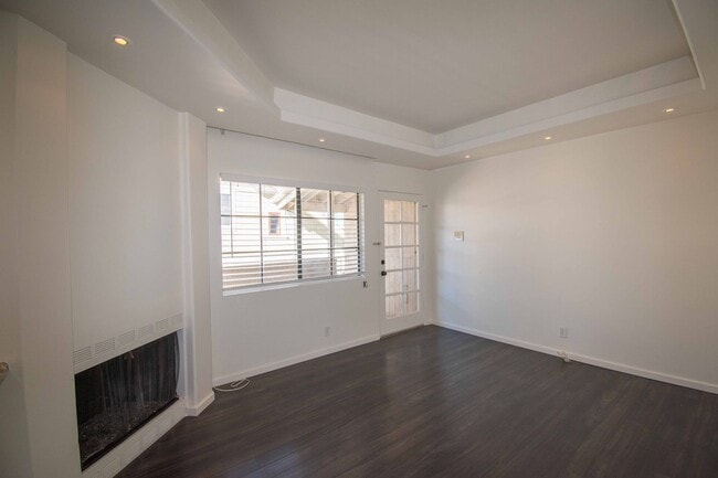 Building Photo - 3744 Pershing Ave