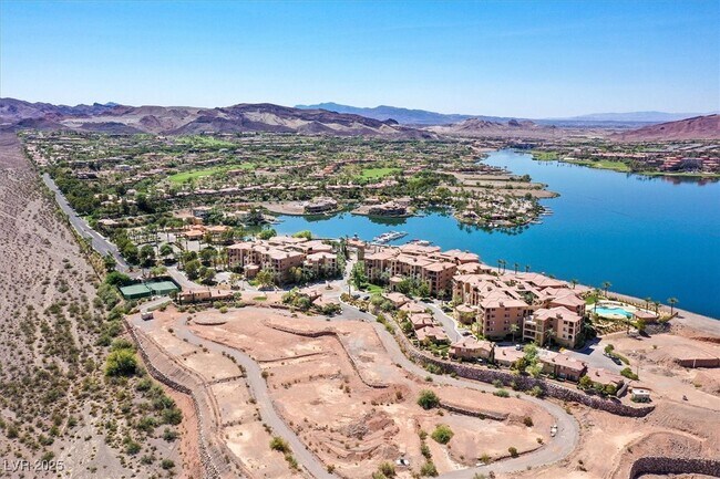 Building Photo - 31 Via Mantova