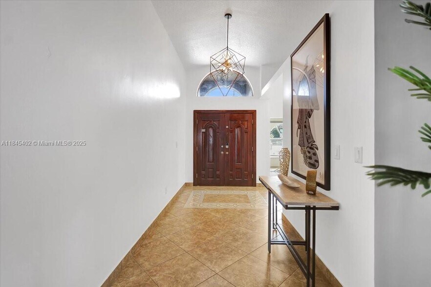 Building Photo - 2900 N 36th Ave