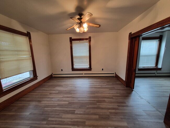 Building Photo - 62 S Gamble St