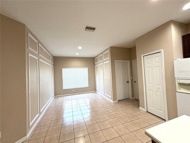Building Photo - 1849 Mira Lago Cir