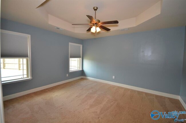 Building Photo - 702 Willow Shoals Dr SW