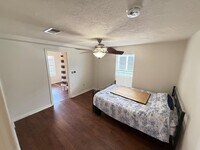 Building Photo - 5239 Kiam St