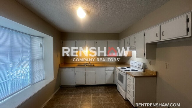 Building Photo - 3065 McVay Trail Dr