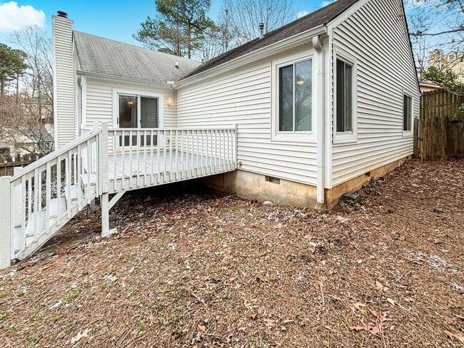 Building Photo - Modern 3BR/2.5BA Home in Prime Acworth!