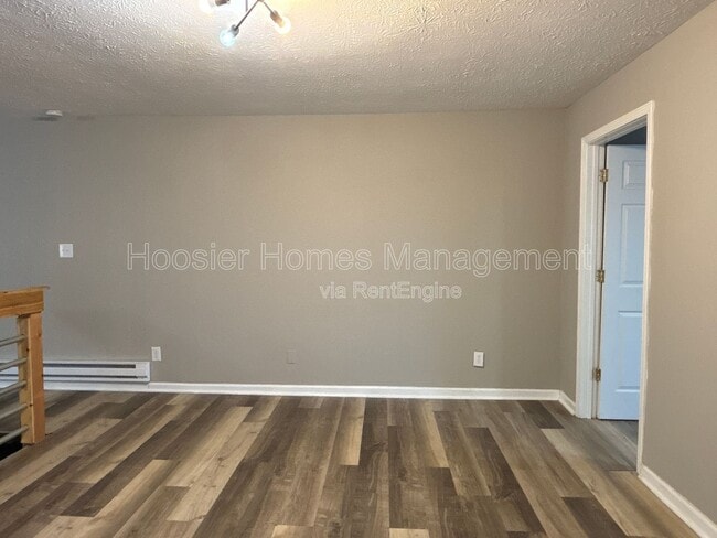 Building Photo - 1340 Barth Ave