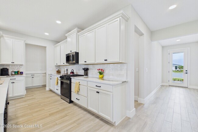 Building Photo - 3323 Toliman Pl