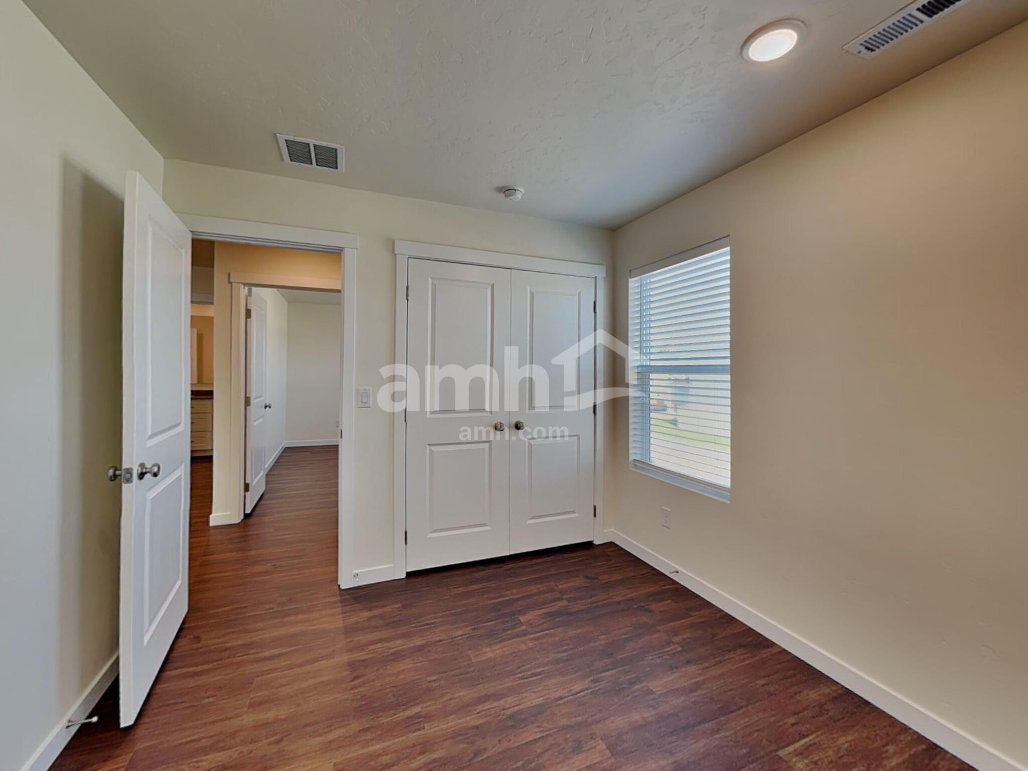 Building Photo - 9508 W Shumard St