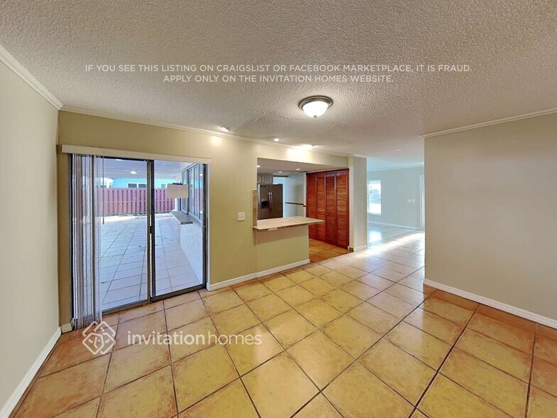 Building Photo - 1041 NW 89th Terrace