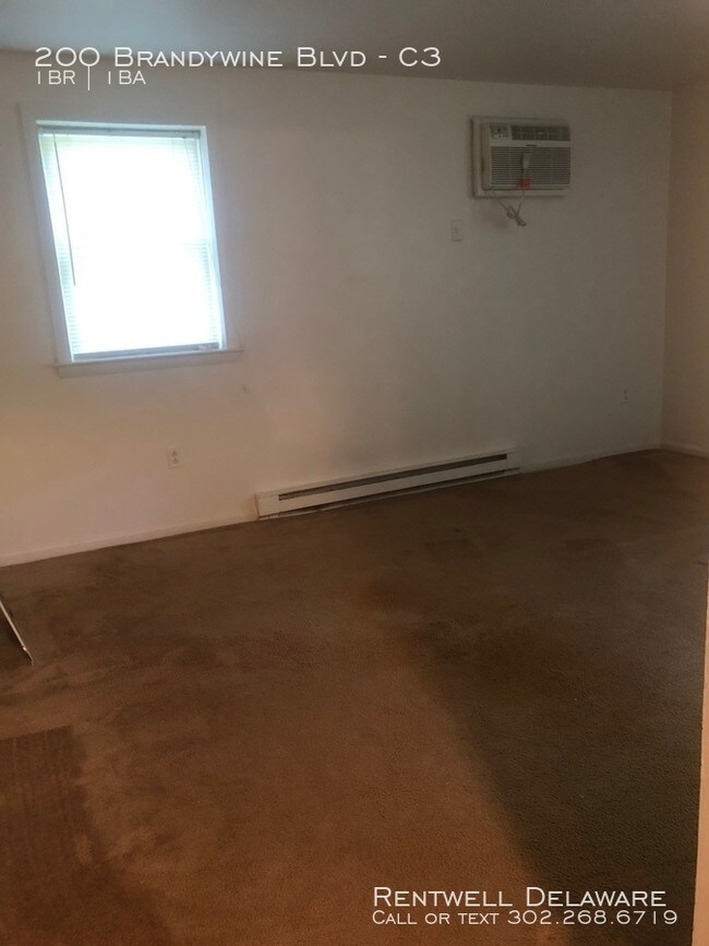 Building Photo - Garden Club Apartments (800.00)