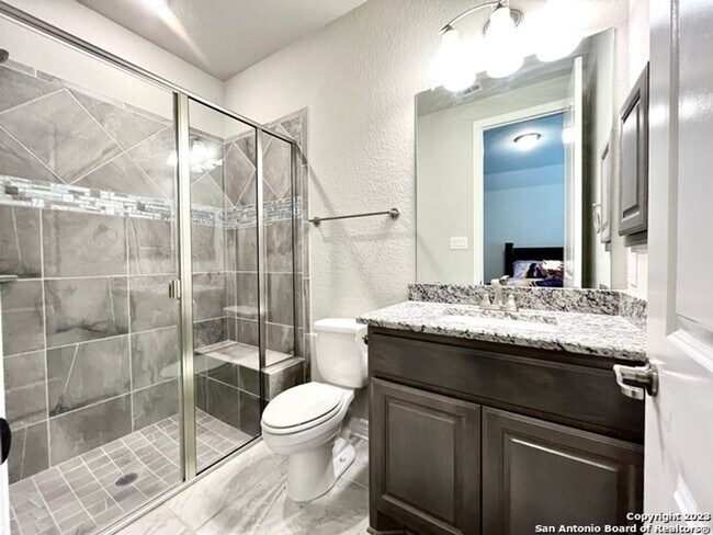 Building Photo - 30527 Setterfeld Cir