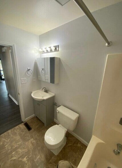 Building Photo - 3411 Spangler Dr