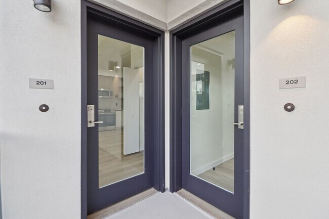 Building Photo - 4456 30th Street - North Parks Elevated Spanish Style Community